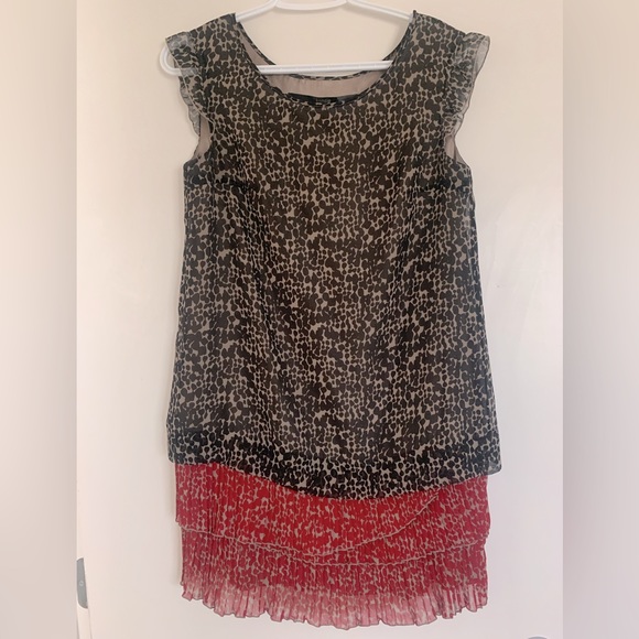 Fun Kenzie flapper style dress. Ready for fall! - Picture 1 of 4